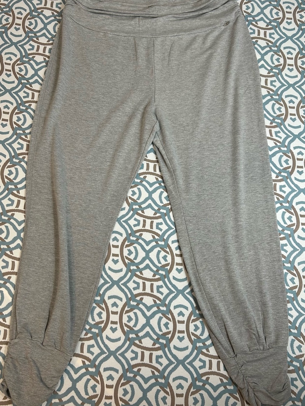 Tahari Light Gray women’s plus size Jogger Pants with Ruched Ankles
